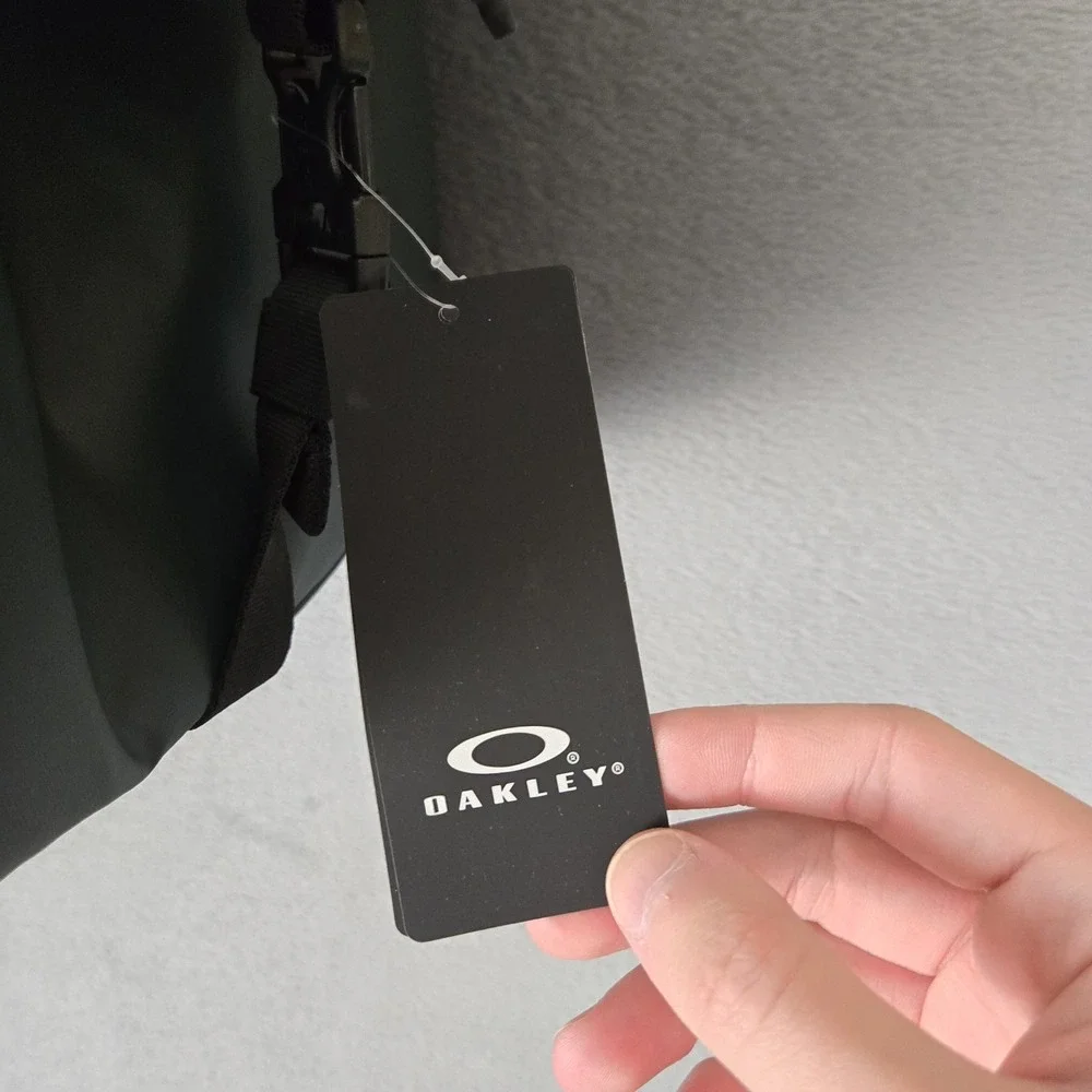 Oakley duffle bag